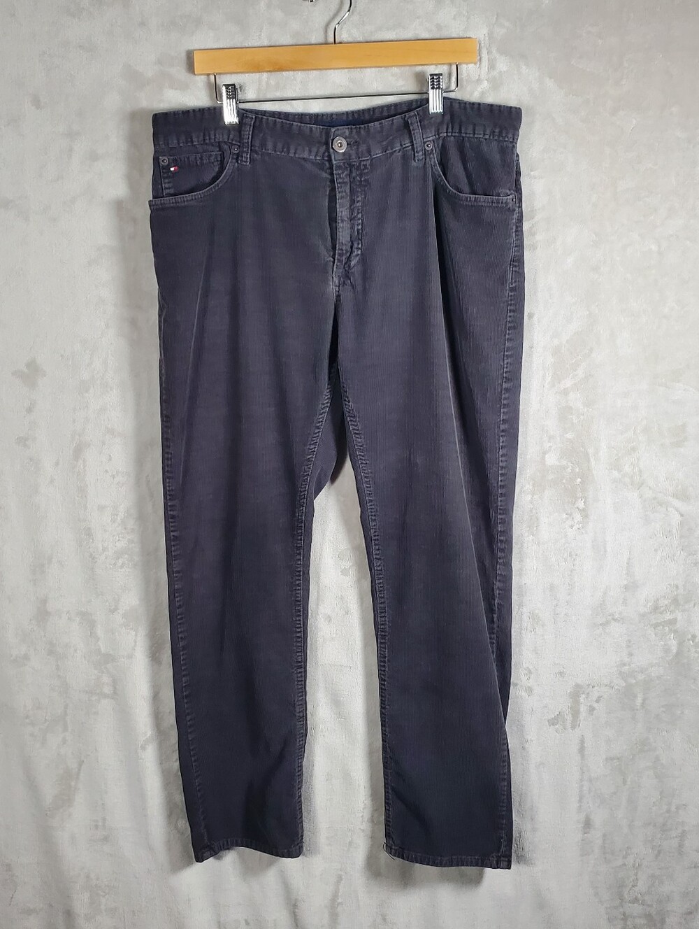 Tommy Hilfiger Mens 36x32 Gray Corduroy Pants Straight Leg Grandpacore Heritage